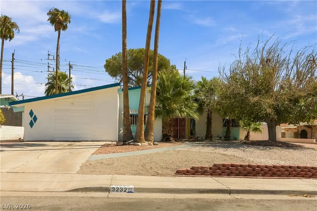 3232 Pawnee Drive, Las Vegas, NV 89169 - #1