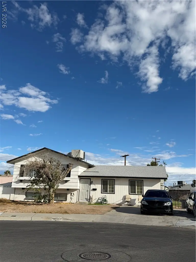 304 Fox Circle, Las Vegas, NV 89107 - #1