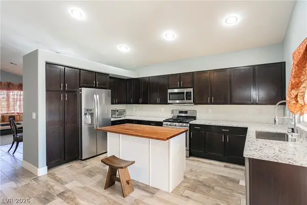 2421 Sunrise Springs Court, North Las Vegas, NV 89031