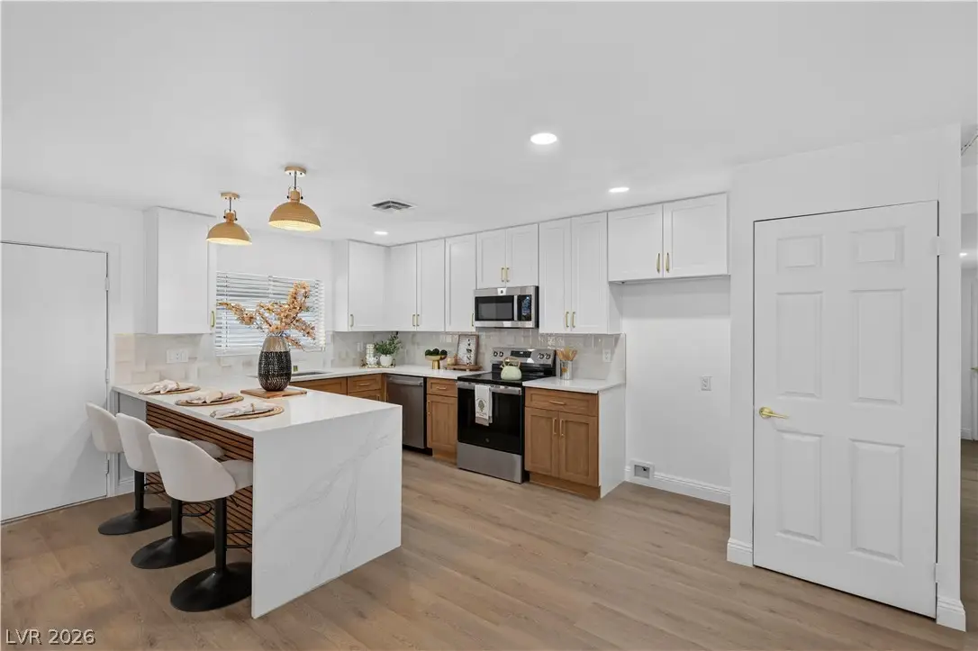 4289 Vegas Valley Drive, Las Vegas, NV 89121 - #1