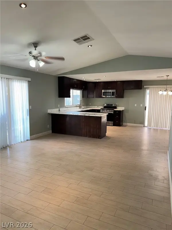 4313 W Red Coach Avenue, North Las Vegas, NV 89031