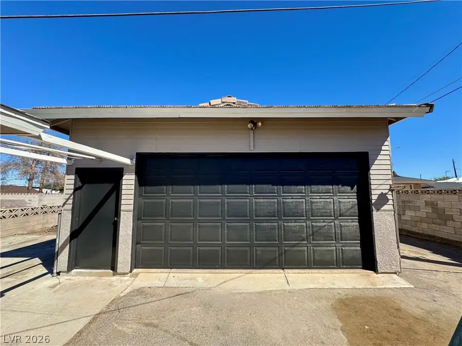 6930 S Valley View Boulevard, Las Vegas, NV 89118 - #2