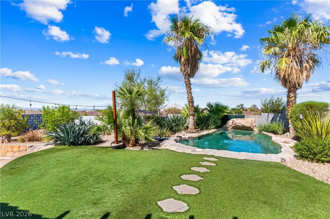 424 Waterwheel Falls Drive, Henderson, NV 89015 - #1