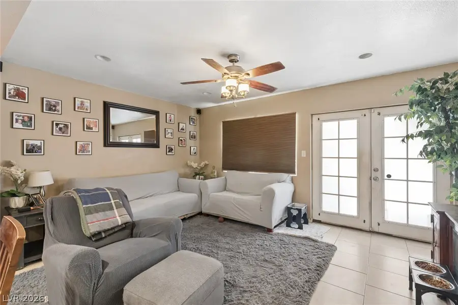 1305 N Mojave Road, Las Vegas, NV 89101 - #3