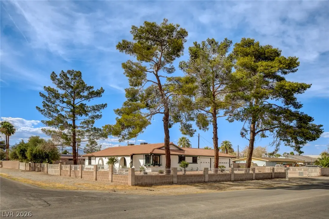 1401 Sharon Road, Las Vegas, NV 89106 - #1