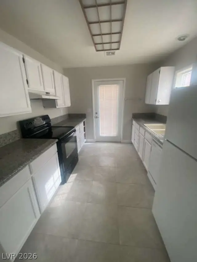 1851 Sycamore Avenue, Pahrump, NV 89048 - #2
