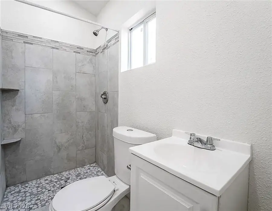 2100 Stewart Avenue, Las Vegas, NV 89101 - #3