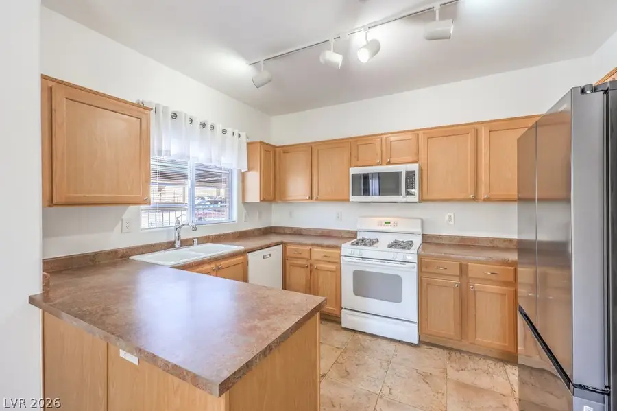 3910 Legend Hills Street #103, Las Vegas, NV 89129 - #3