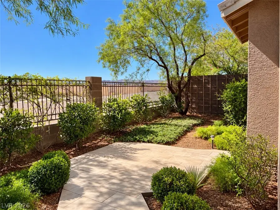 395 Cascade Mist Avenue, Las Vegas, NV 89123 - #2