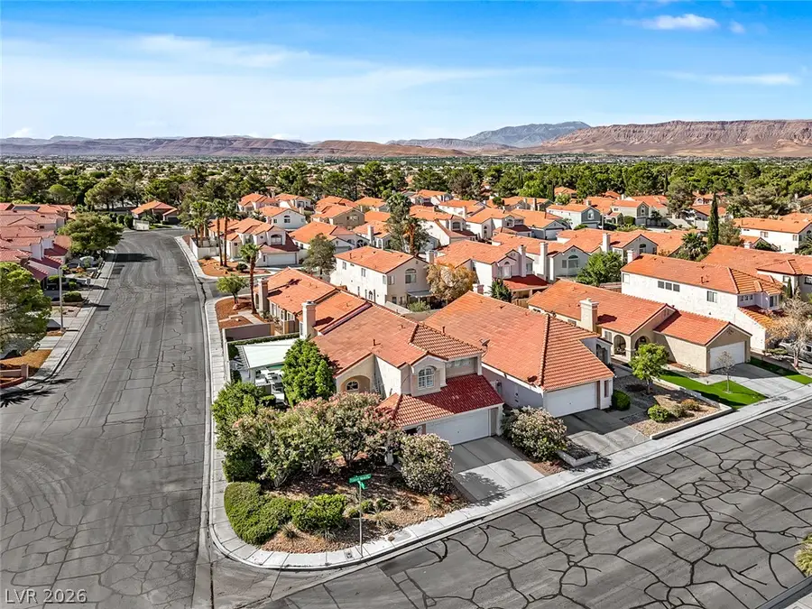 9701 Sierra Mesa Avenue, Las Vegas, NV 89117 - #2