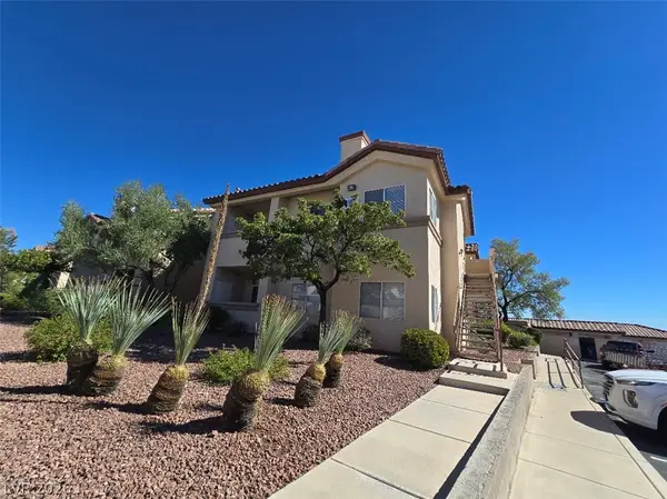8501 W University Avenue #2074, Las Vegas, NV 89147