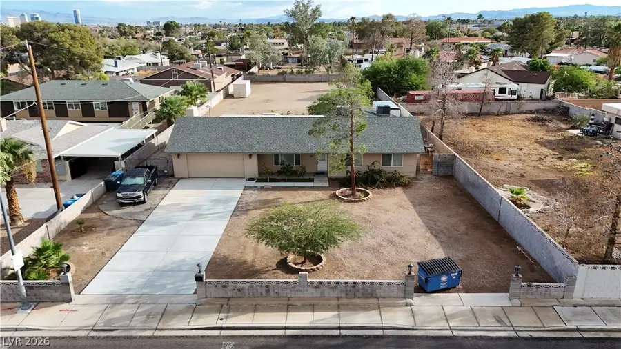 5855 W Oakey Boulevard, Las Vegas, NV 89146 - #2