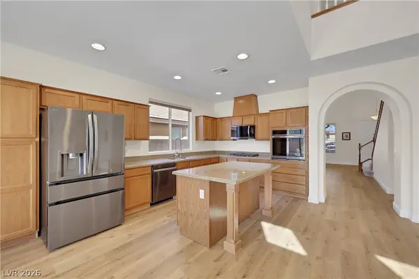 625 Bighorn Creek Street, Henderson, NV 89002