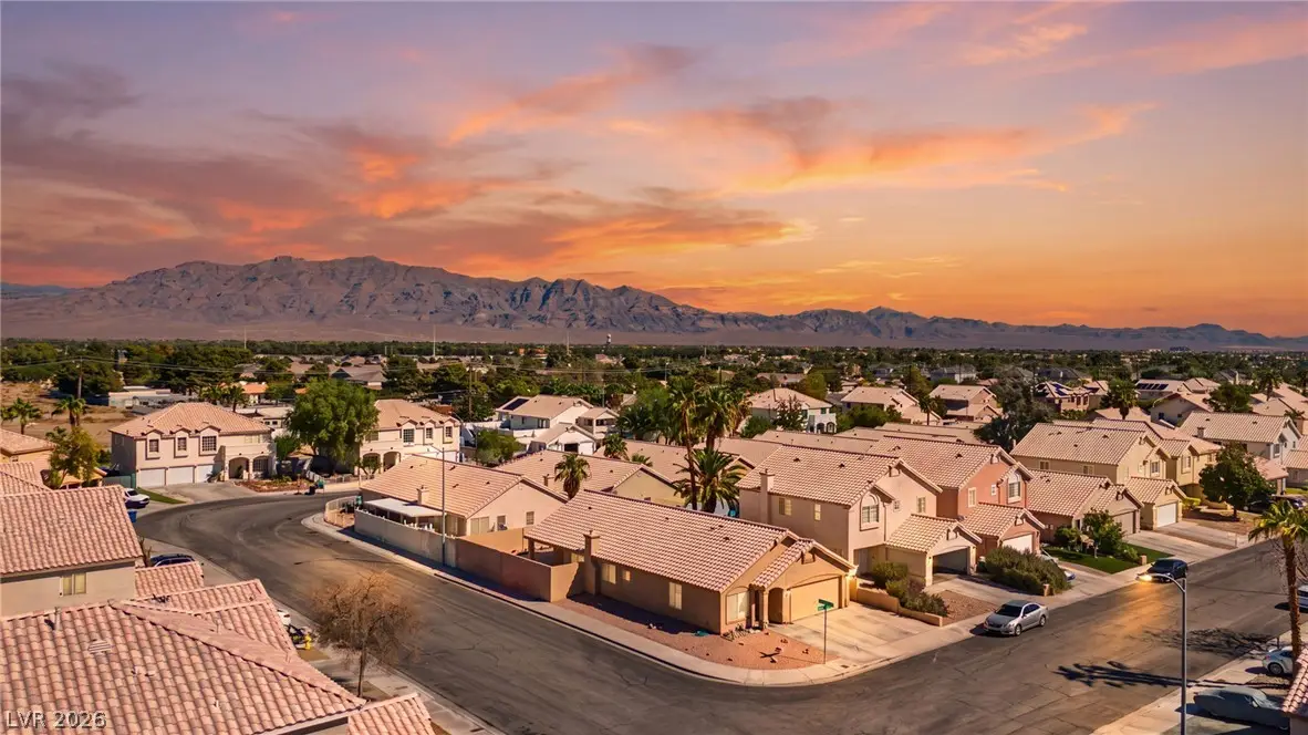 7232 London Bridge Avenue, Las Vegas, NV 89130 - #1