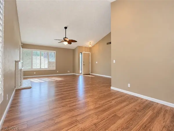 6672 Peachtree Lane, Las Vegas, NV 89103