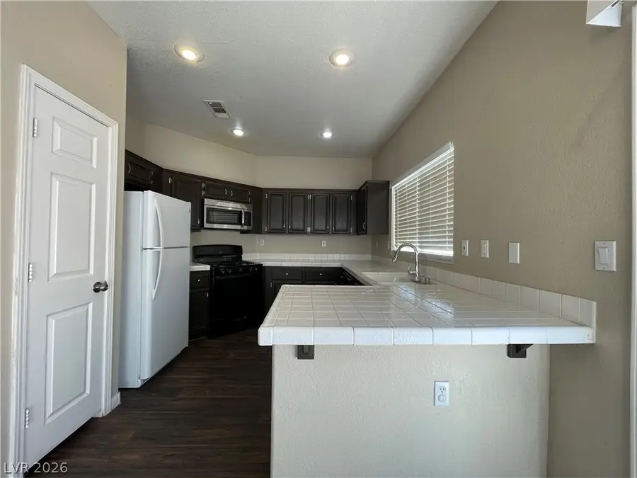 7873 Blue Brook Drive, Las Vegas, NV 89147 - #2