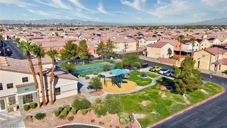 5505 Prospectors Creek Way, Las Vegas, NV 89122 - #3