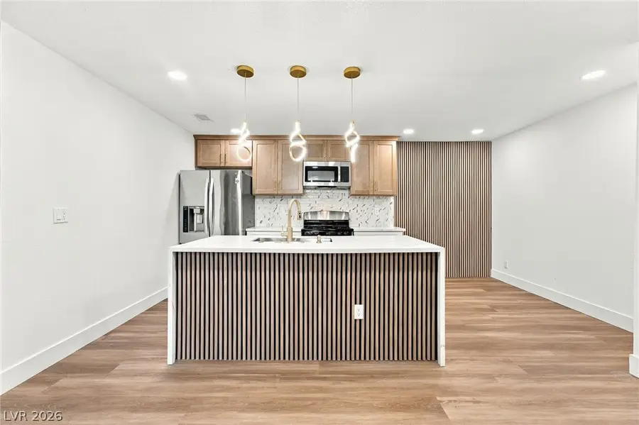 2200 S Fort Apache Road #2011, Las Vegas, NV 89117 - #2