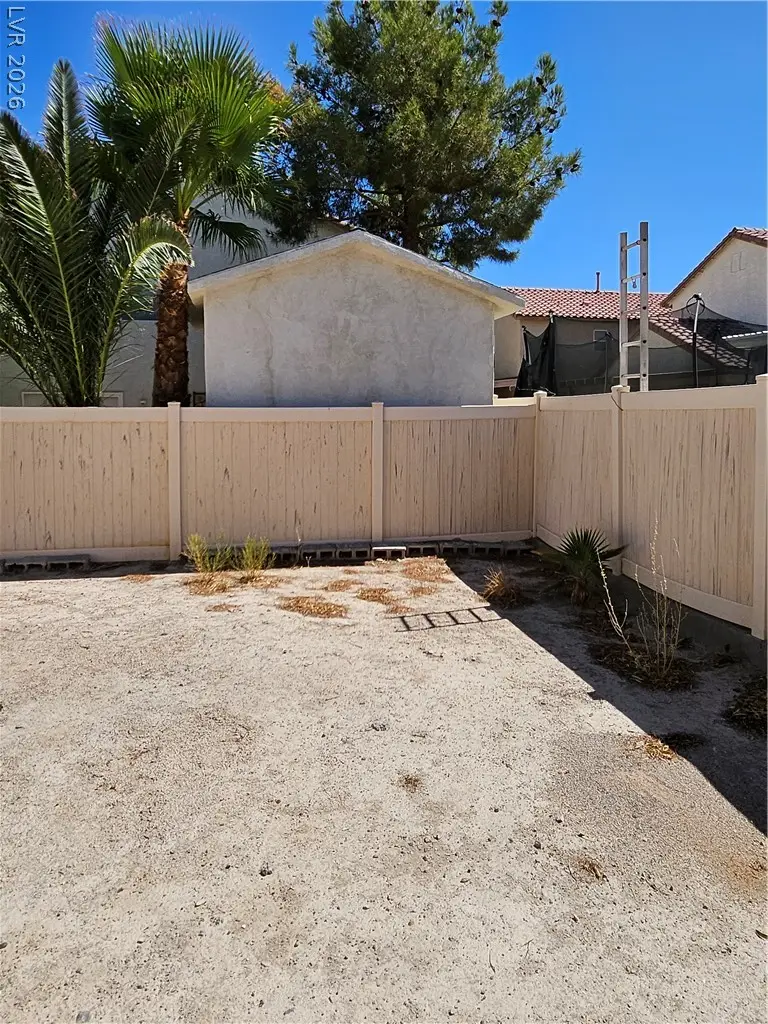 4212 N Walnut Glen Drive, Las Vegas, NV 89115 - #2
