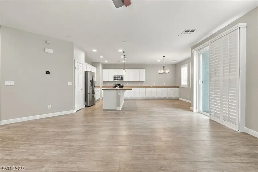 636 Crying Bird Avenue, Las Vegas, NV 89178 - #3