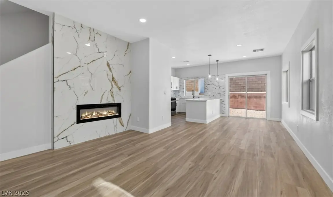 4627 Dealers Choice Way #102, Las Vegas, NV 89122 - #1