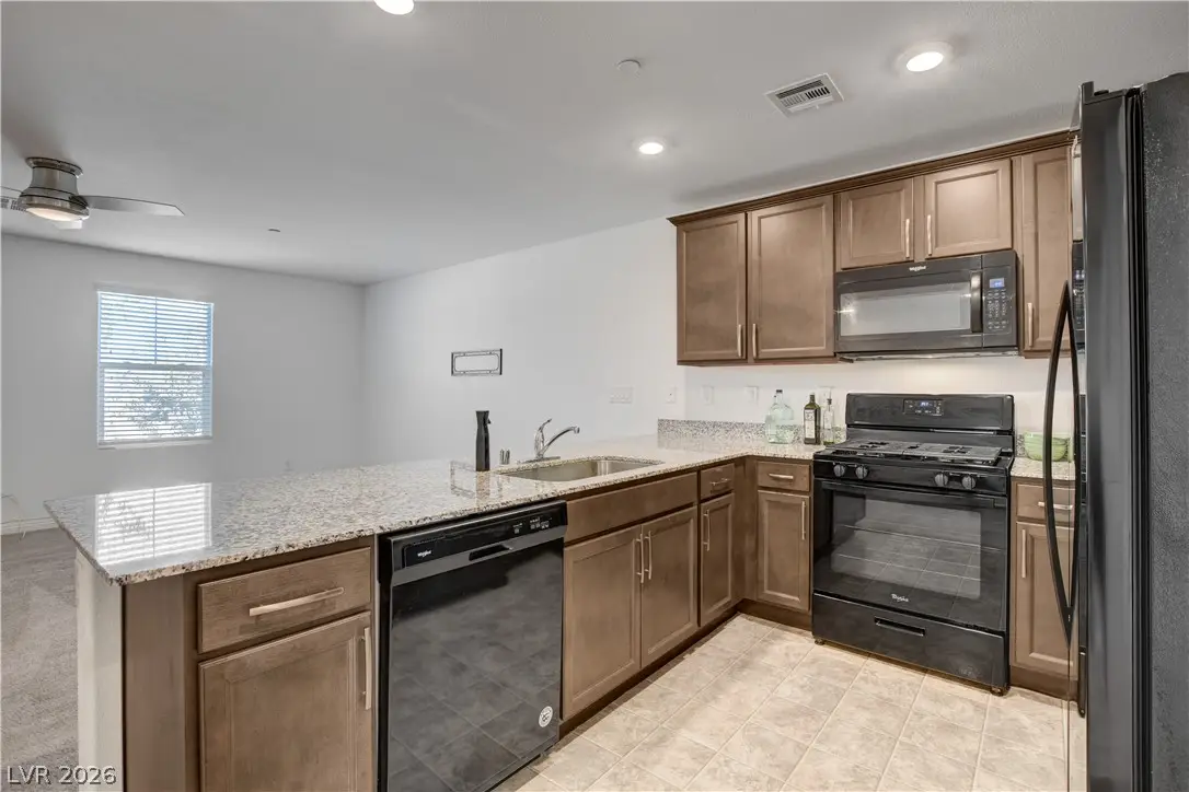 5226 Steep Cliffs Avenue, Las Vegas, NV 89115 - #1