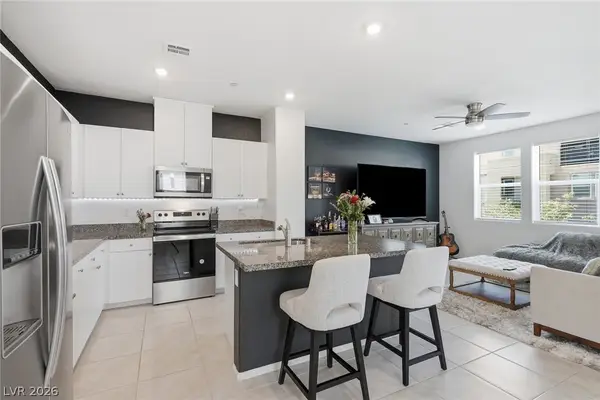 6155 Garden Oasis Street, Las Vegas, NV 89148