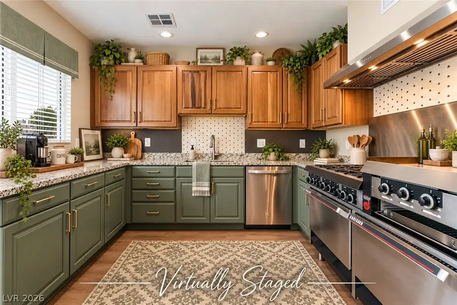 3882 Chinchilla Avenue, Las Vegas, NV 89121 - #3