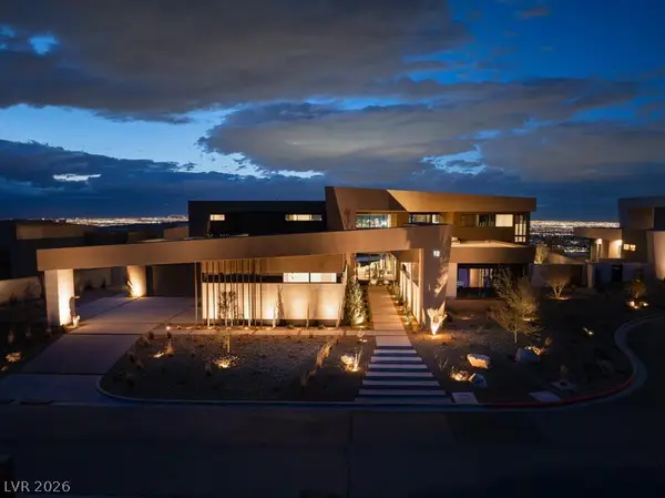 12 Chisel Crest Court, Henderson, NV 89012