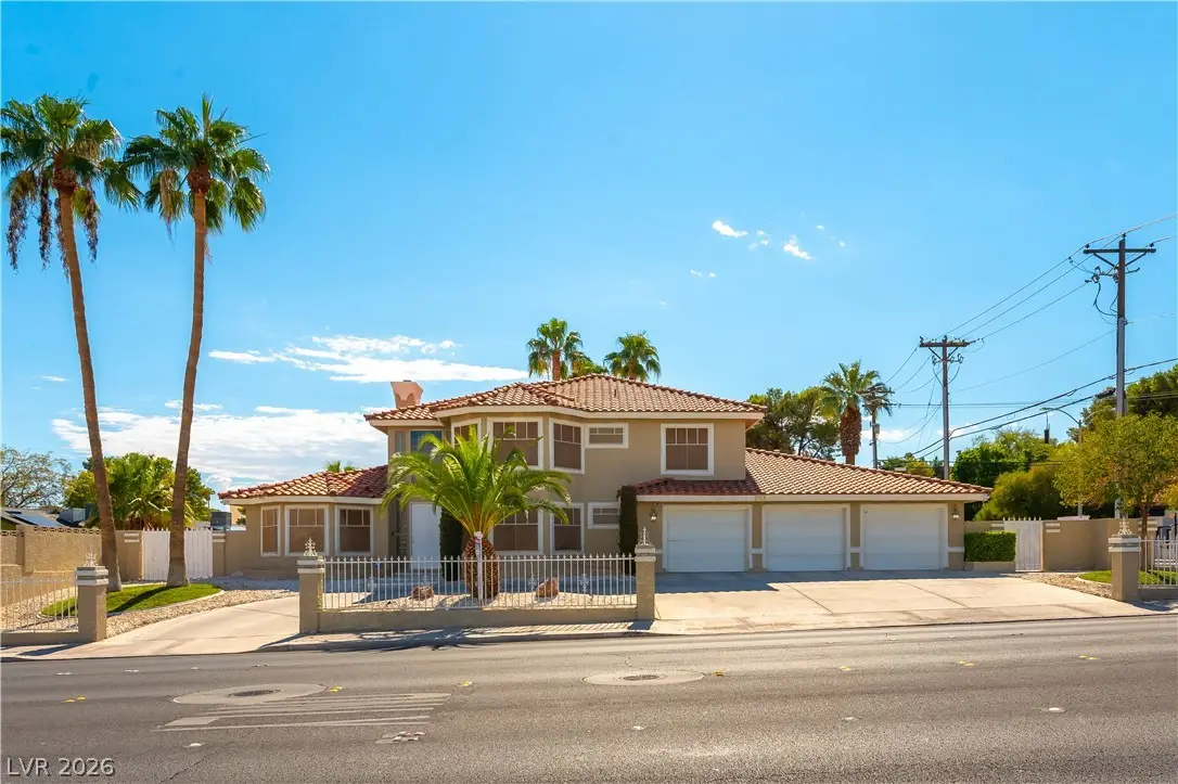 3013 W Oakey Boulevard, Las Vegas, NV 89102 - #1