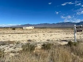 400 W Bonita Avenue, Pahrump, NV 89060 - #1