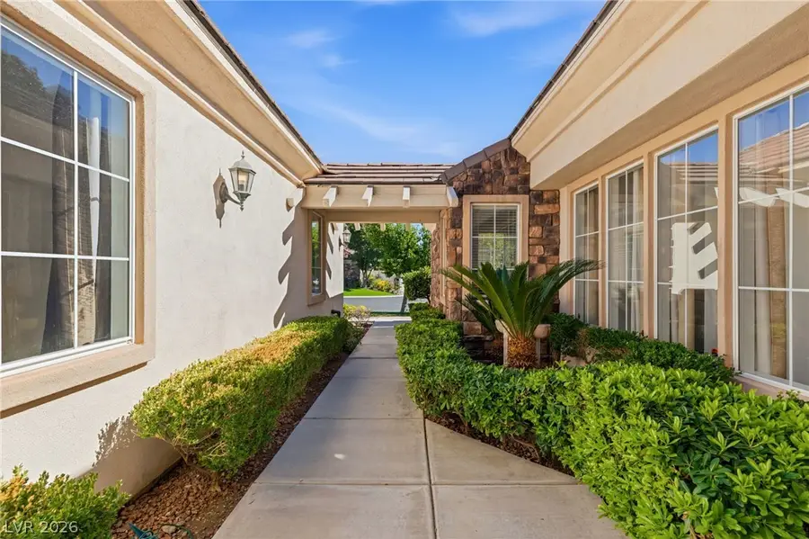 1009 Sir James Bridge Way, Las Vegas, NV 89145 - #3
