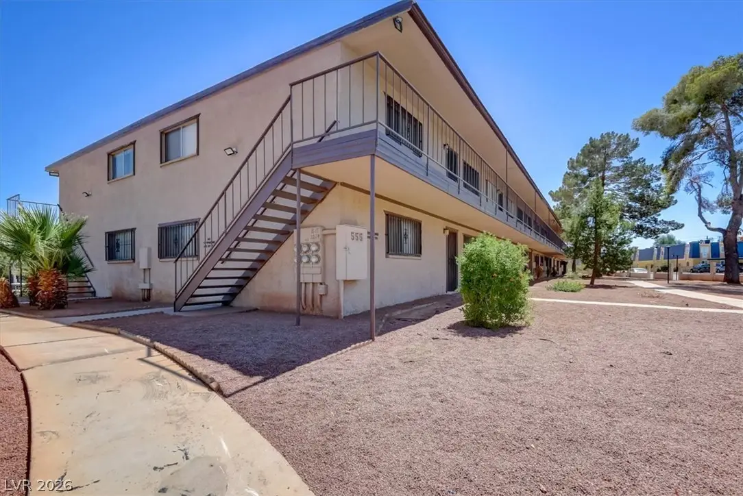 555 S Royal Crest Circle #25, Las Vegas, NV 89169 - #1