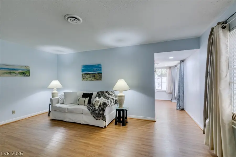 3422 Pecos Way, Las Vegas, NV 89121 - #3