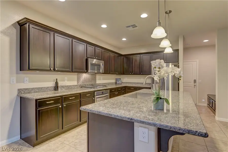9667 Treeline Run Avenue, Las Vegas, NV 89166 - #2
