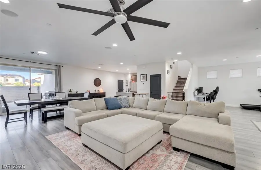 976 E Sunset Road, Henderson, NV 89011 - #2