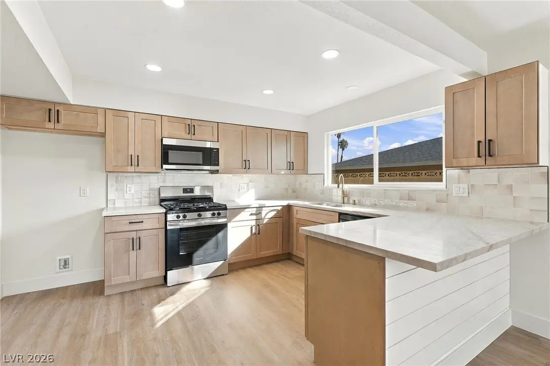 7301 Pinedale Avenue, Las Vegas, NV 89145 - #1