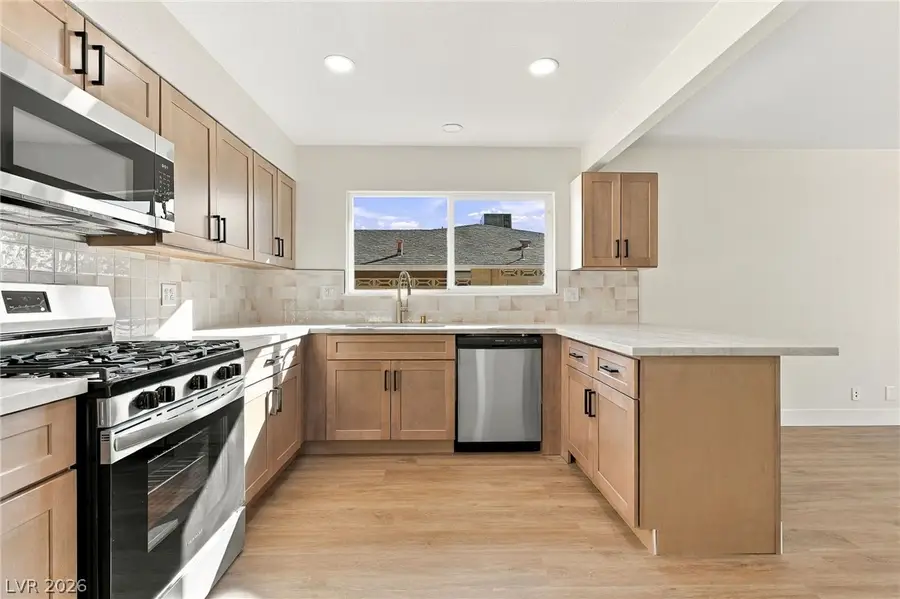 7301 Pinedale Avenue, Las Vegas, NV 89145 - #2