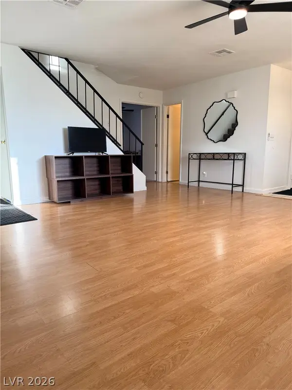 3320 Duece Street, Las Vegas, NV 89121