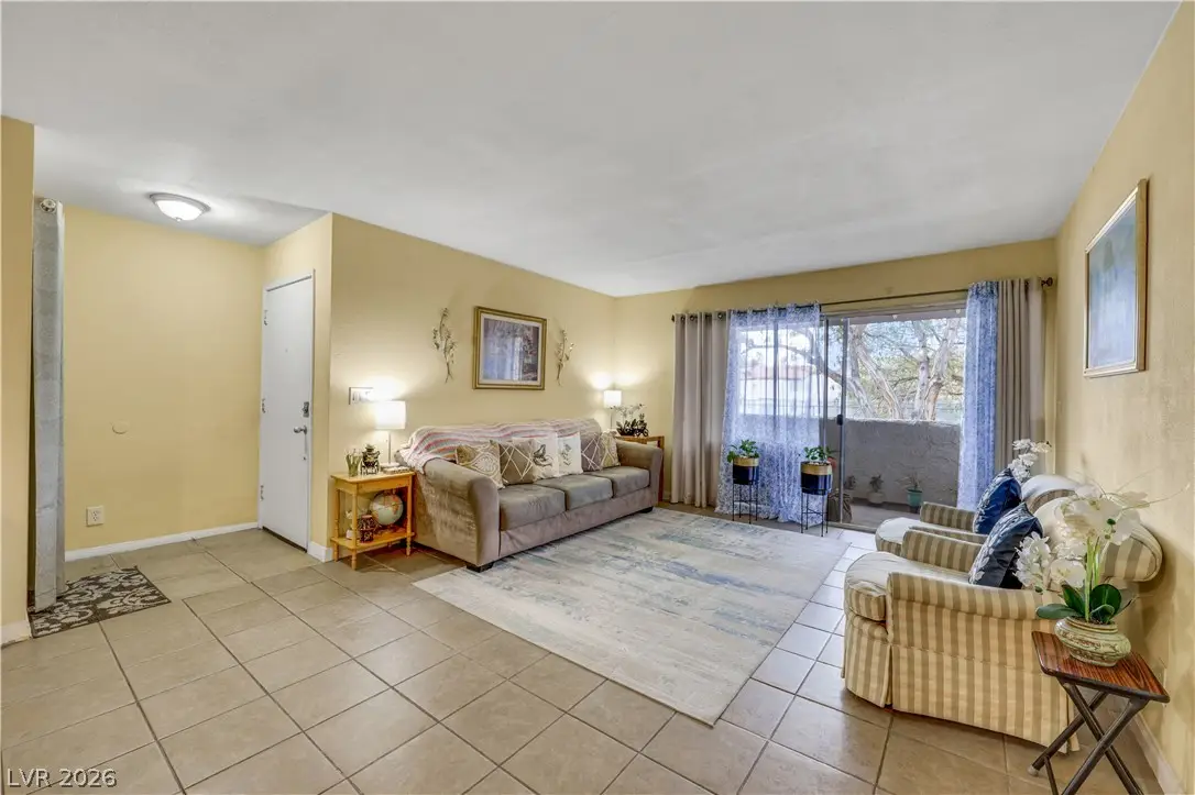 1455 E Katie Avenue #L22, Las Vegas, NV 89119 - #1