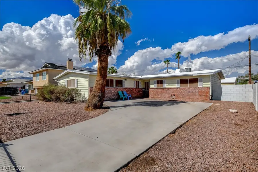 6220 Shawnee Avenue, Las Vegas, NV 89107 - #2