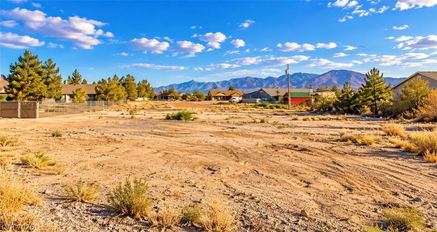180 E Kiowa Street, Pahrump, NV 89048 - #3