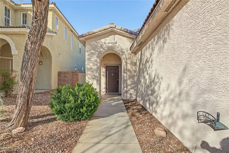 4274 Via Dana Avenue, Las Vegas, NV 89141 - #3