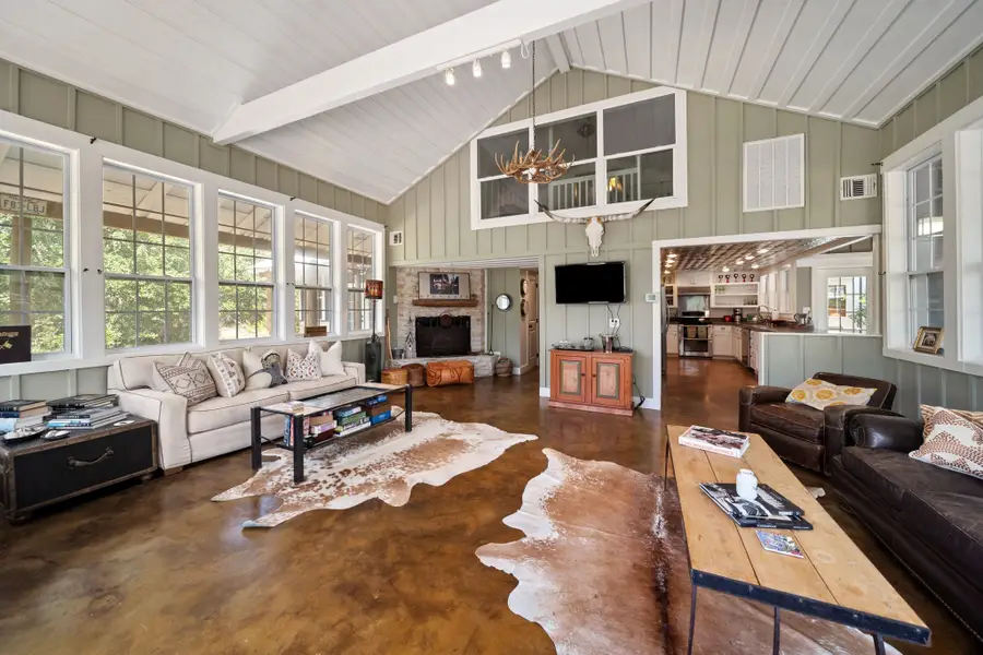 2165 Round Top Road, Round Top, TX 78954 - Image #2