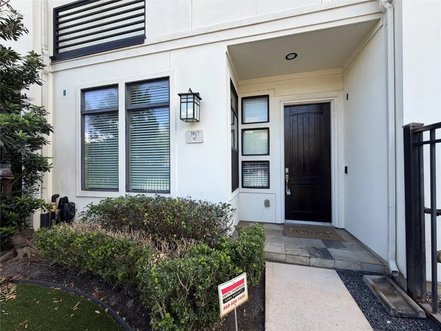 3917 Rose Street, Houston, TX 77007 - #3