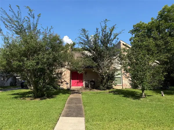 3415 Point Clear Drive, Missouri City, TX 77459