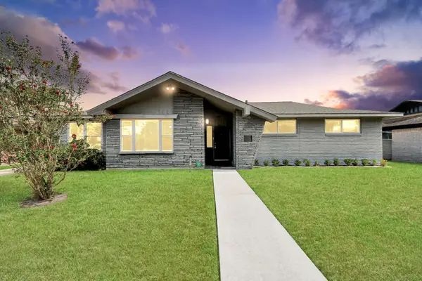 4038 Mischire Drive, Hockley, TX 77025