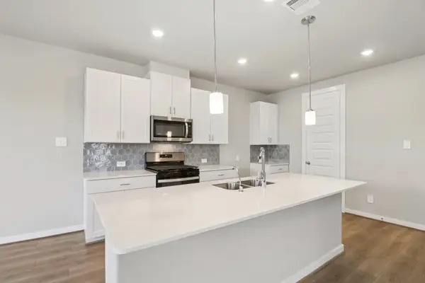 1122 Cedar Place Lane, Missouri City, TX 77459