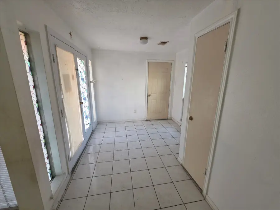 12738 S Dairy Ashford Road, Houston, TX 77099 - #2