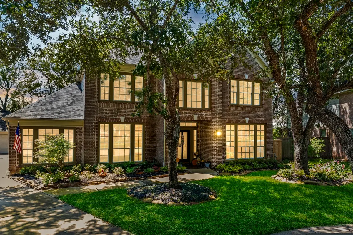 2446 Plantation Bend Drive, Sugar Land, TX 77478 - Image #1